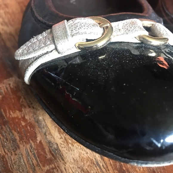 AGL Leather Flats - Picture 2 of 6